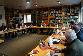 Vertreter der Mitgliedsverbände bei einer Arbeitssitzung in Feldkirchen